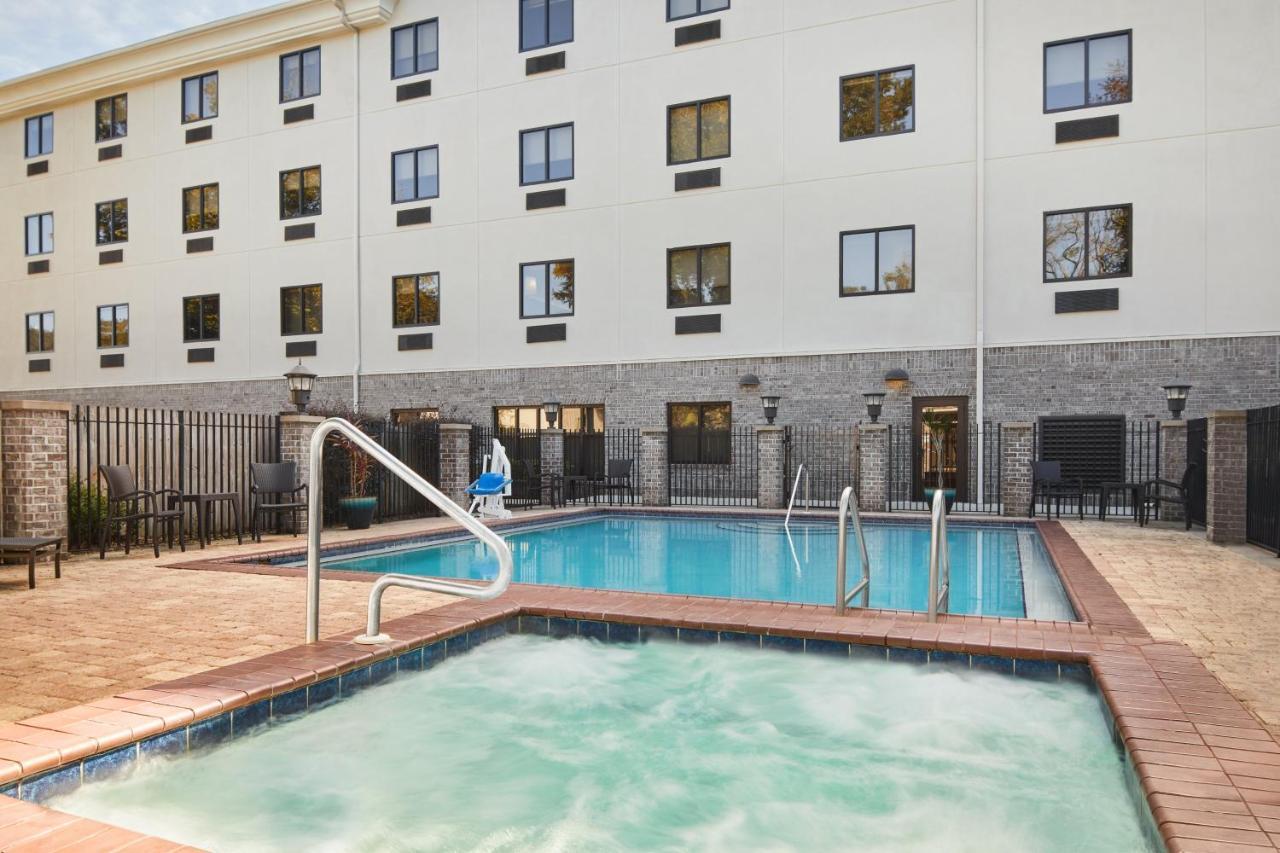 Holiday Inn Express Hotel & Suites Pensacola-West Navy Base By Ihg Beach Haven Kültér fotó